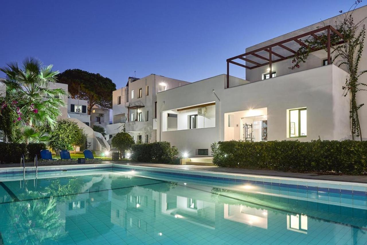 Eva Suites & Apartments Agia Marina  Екстер'єр фото