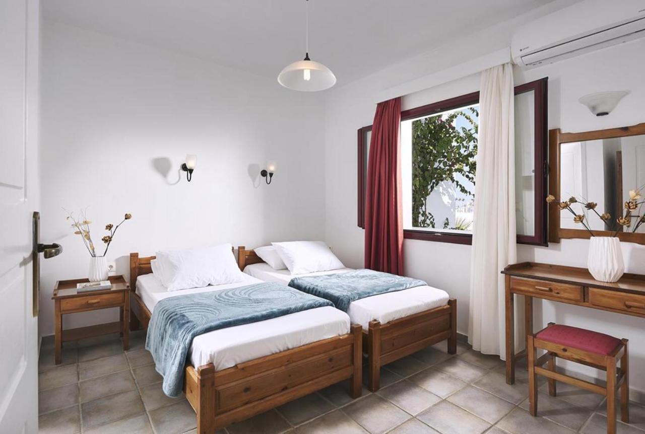 Eva Suites & Apartments Agia Marina  Екстер'єр фото