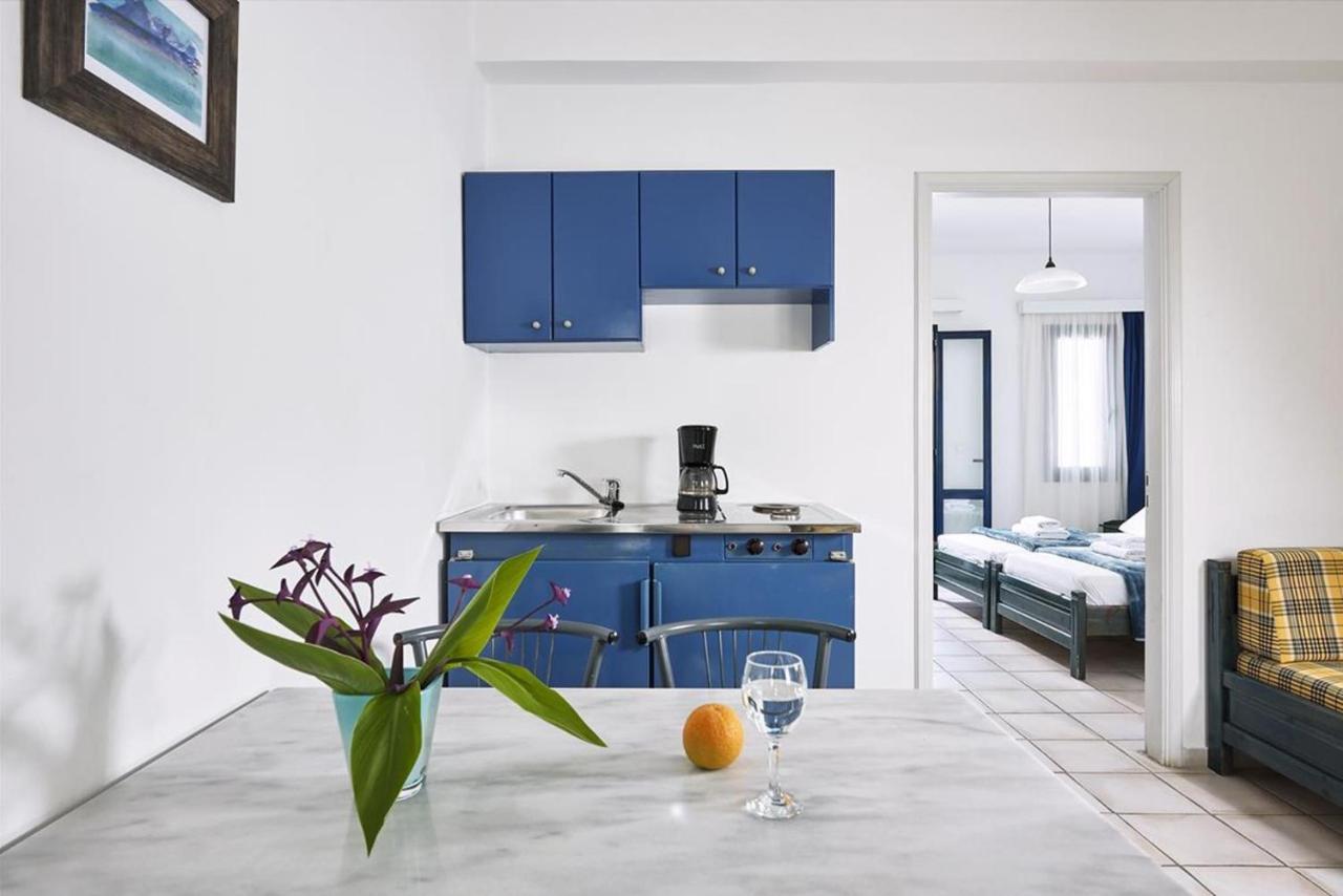 Eva Suites & Apartments Agia Marina  Екстер'єр фото