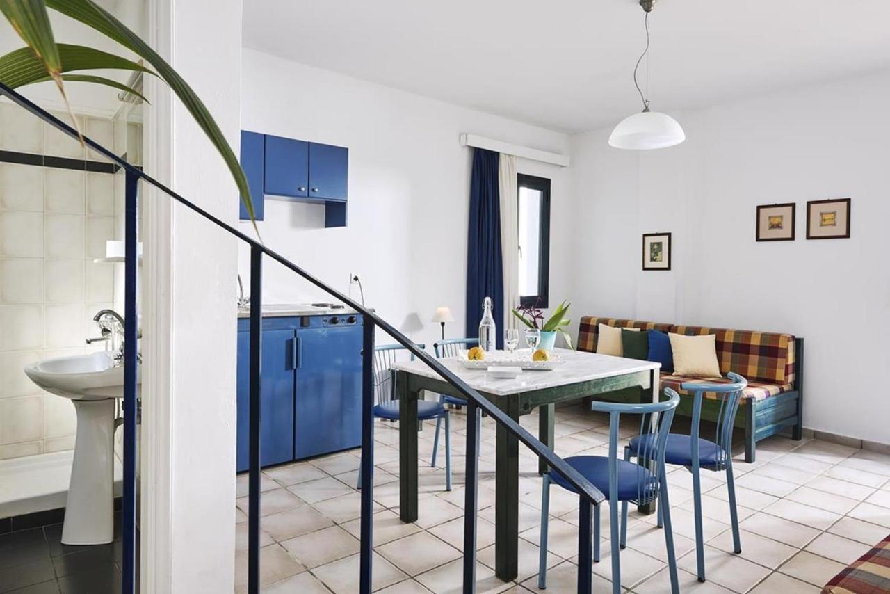 Eva Suites & Apartments Agia Marina  Екстер'єр фото